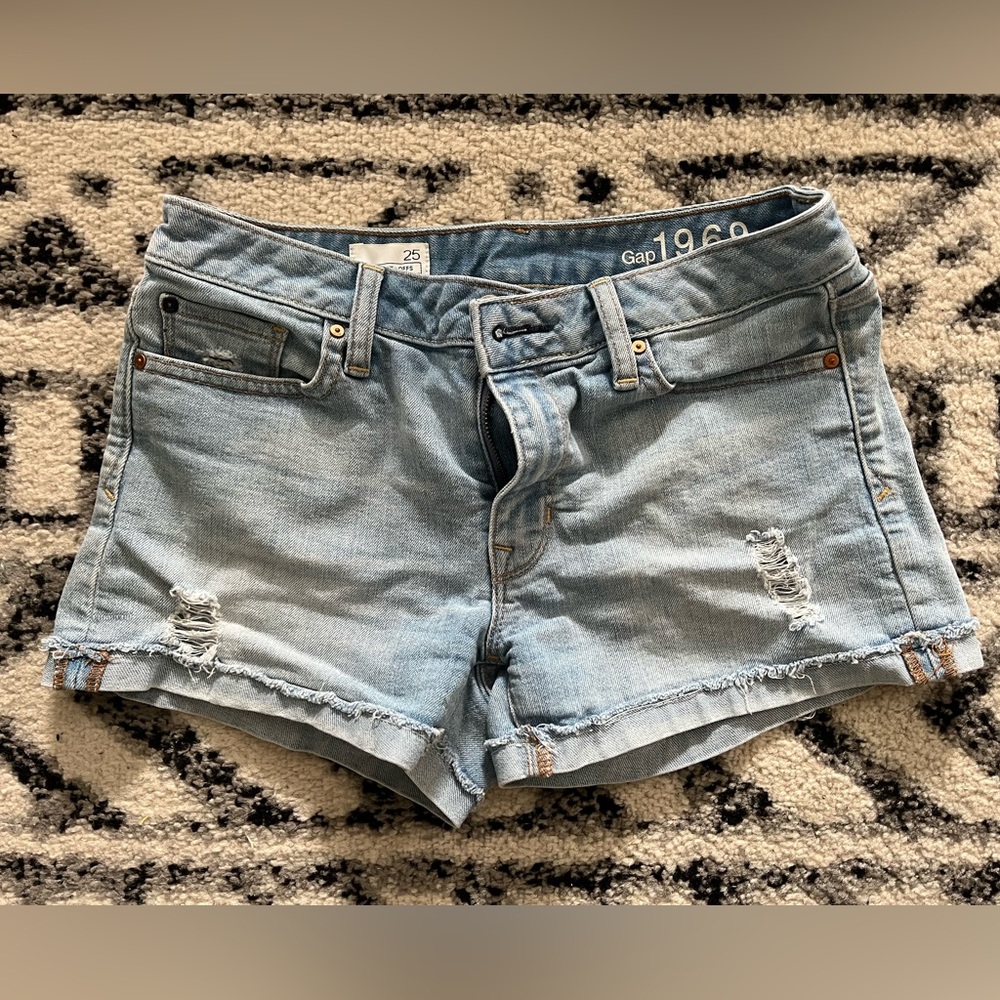 Gap Light Wash Jean Shorts